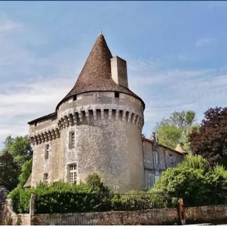 Bed and Breakfast Chez Sarah - L'Escapade Javerlhac-et-la-Chapelle-Saint-Robert Экстерьер фото